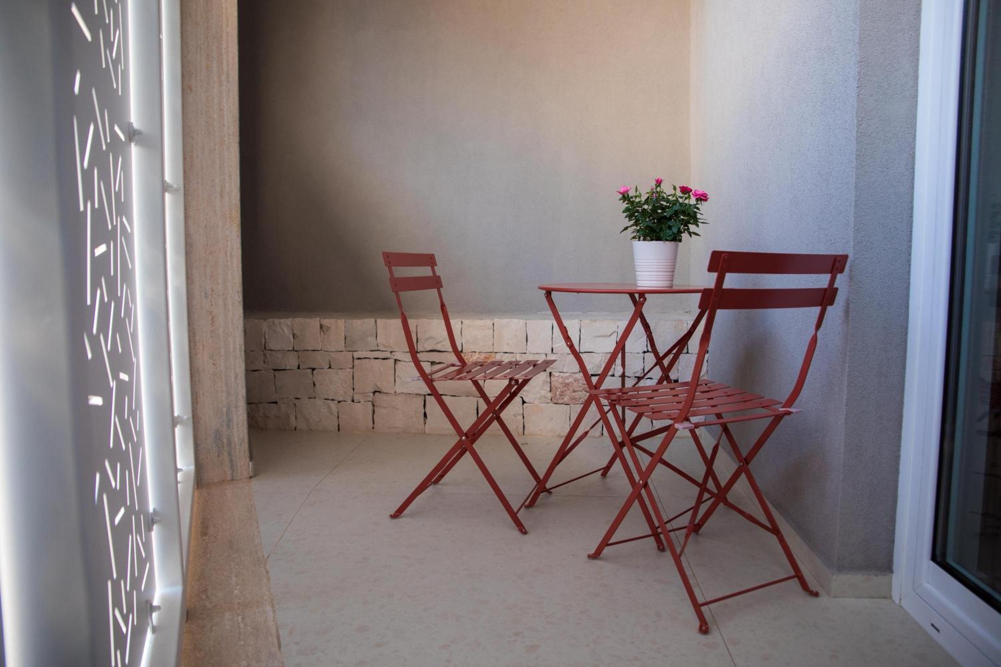 Your House Rooms 3 Conversano Exterior foto